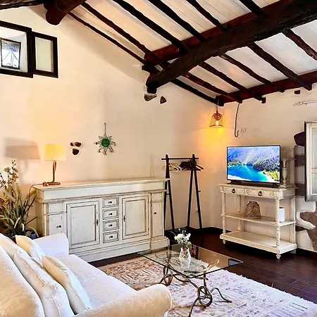 Casa Maria - Charme Nel Cuore Del Castello * Castelsardo